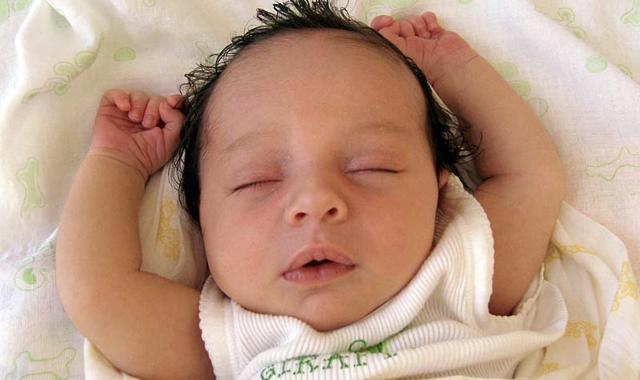 Should You Wake Your Baby or Child Up? Or Let Them Sleep?