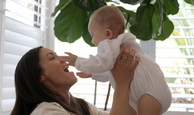 Lara Scott and Baby Elsie